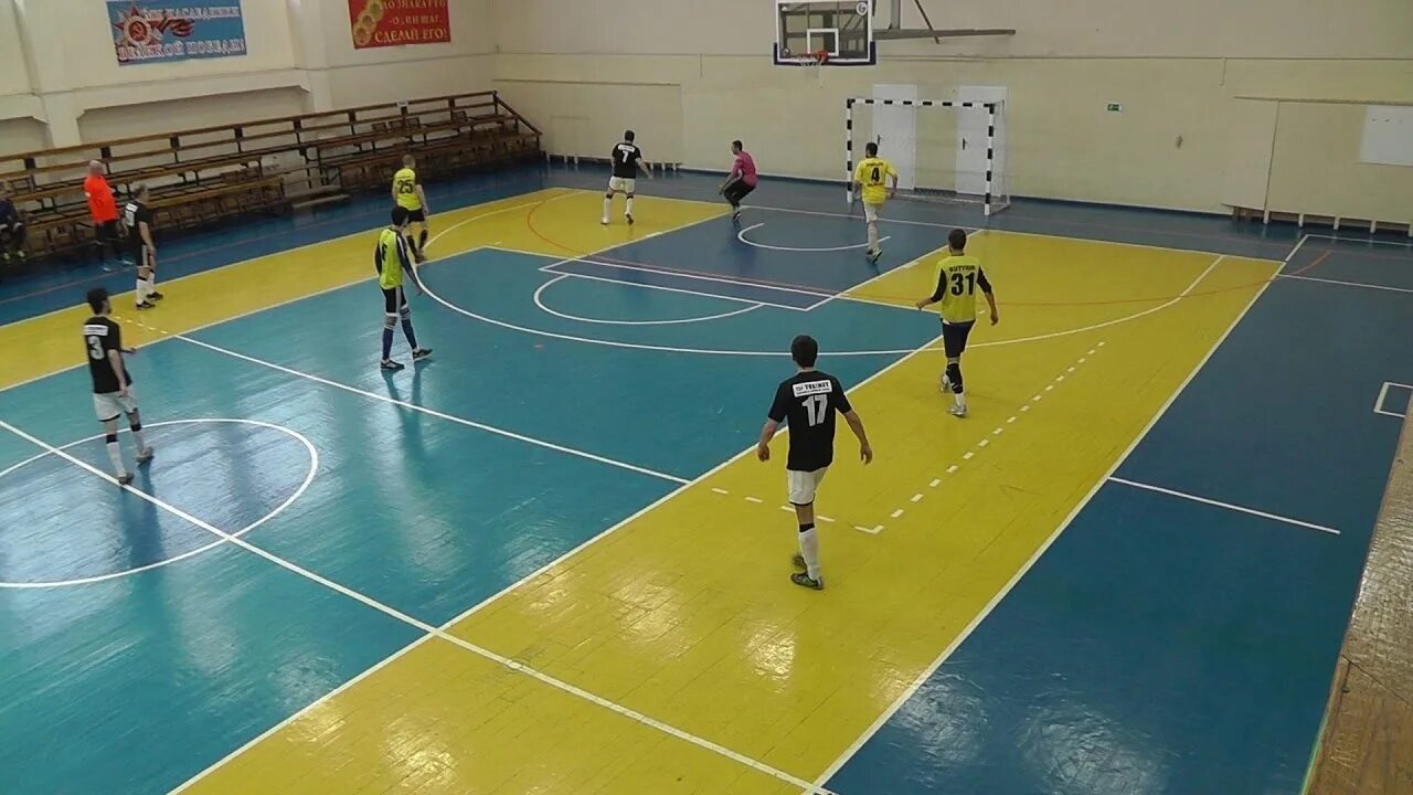 Общероссийский проект мини-футбол в школу. Мини футбол афиша. Футбол в школе эмблема всероссийского фестиваля. Мини-футбол в школу. Девочки мини футбол в школу.