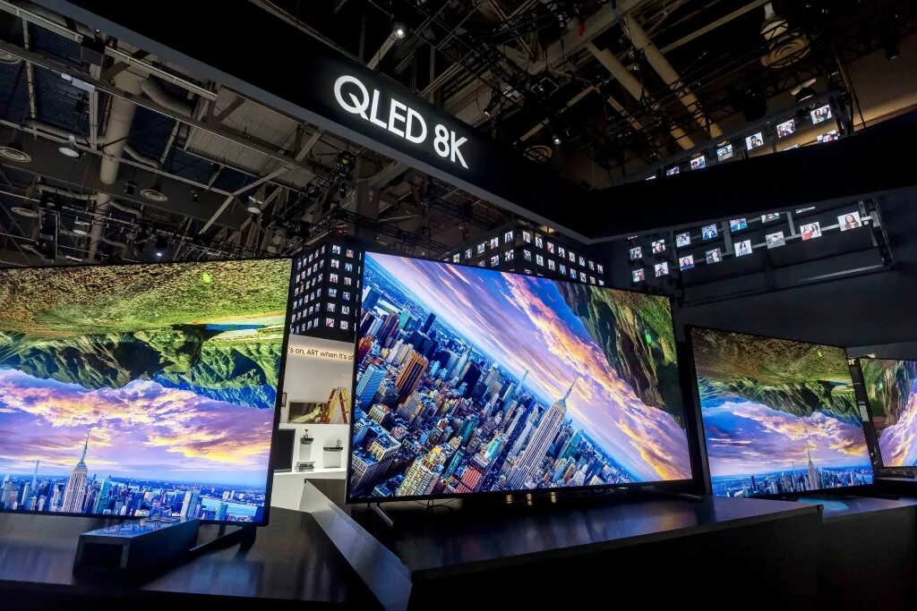 Новейшие телевизоры samsung. Самсунг QLED 8k. Samsung TV 8k. ТВ самсунг 8. Телевизор самсунг 8к.