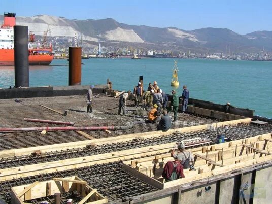 Реконструкция причала. Рыбный порт магадан. Реконструкция причала. Причалы новоросслесэкспорт. Реконструкция набережной пермь закамск.