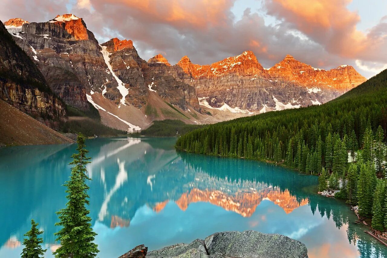 Что такое природный ландшафт. Озеро Морейн в Канаде. Национальный парк Банф, Канада. Ледниковое озеро Морейн, Канада. Озеро Морейн. Национальный парк Банф.