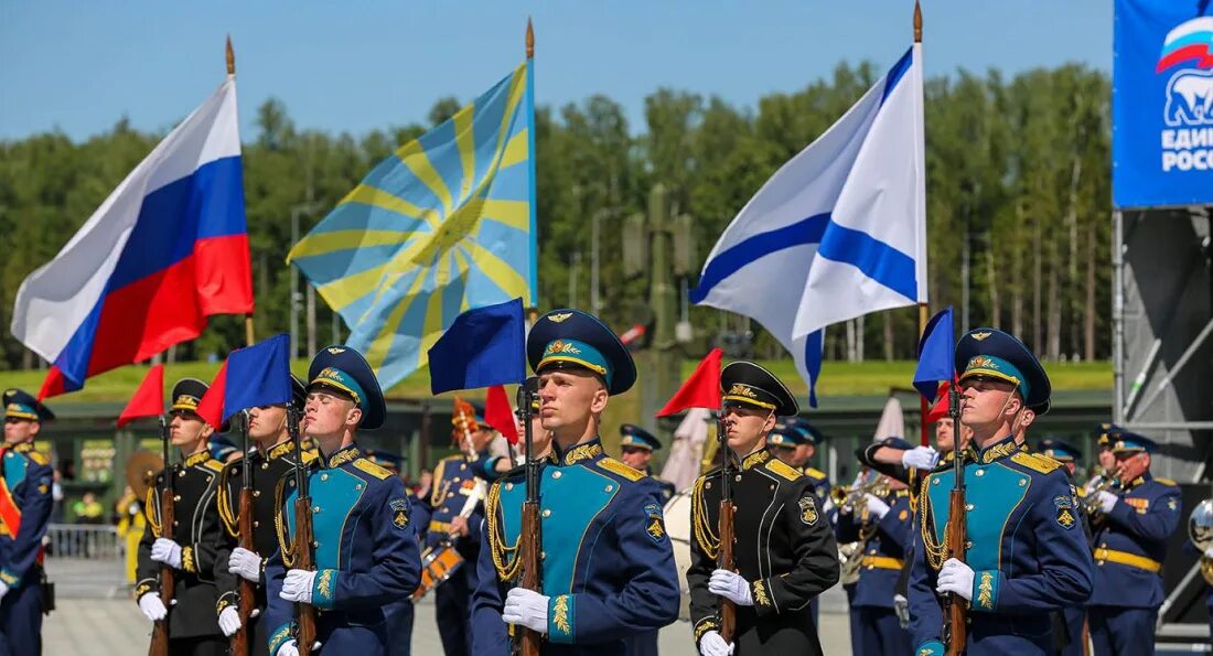 Военные праздники в апреле. 90 Лет ВТА. Парад ВВС. 90 Лет военно транспортной авиации. Парад патриотов.