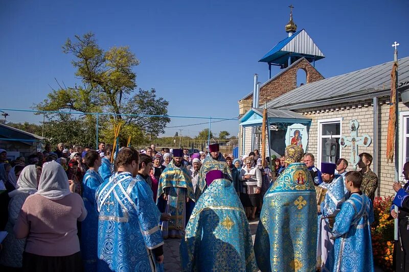 Епископ Гедеон возглавил престольное торжество Покровского храма села Нины " Гео