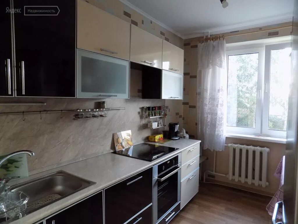 квартира студия киров. посуточный квартира в кировском. циан киров недвижимость. квартира мопра 4а киров. киров квартиры проспект строителей 2.