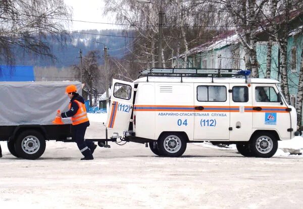 Аварийно спасательная служба 1. УАЗ 3909 аварийно-спасательная служба. УАЗ 3909 аварийная-газовая служба. УАЗ Буханка аварийно спасательная служба.