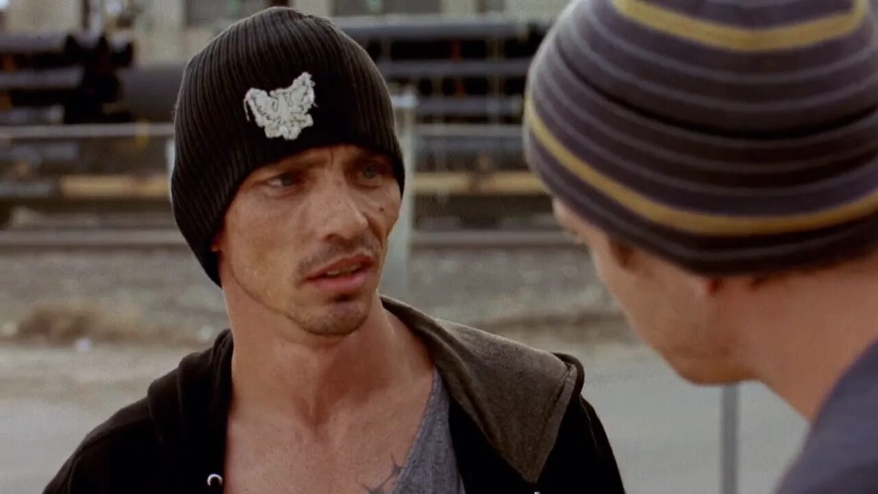 Барсук и джесси. Друзья джесси пинкмана. Дохлый пит актер. Breaking bad skinny pete. Breaking bad skinny pete.