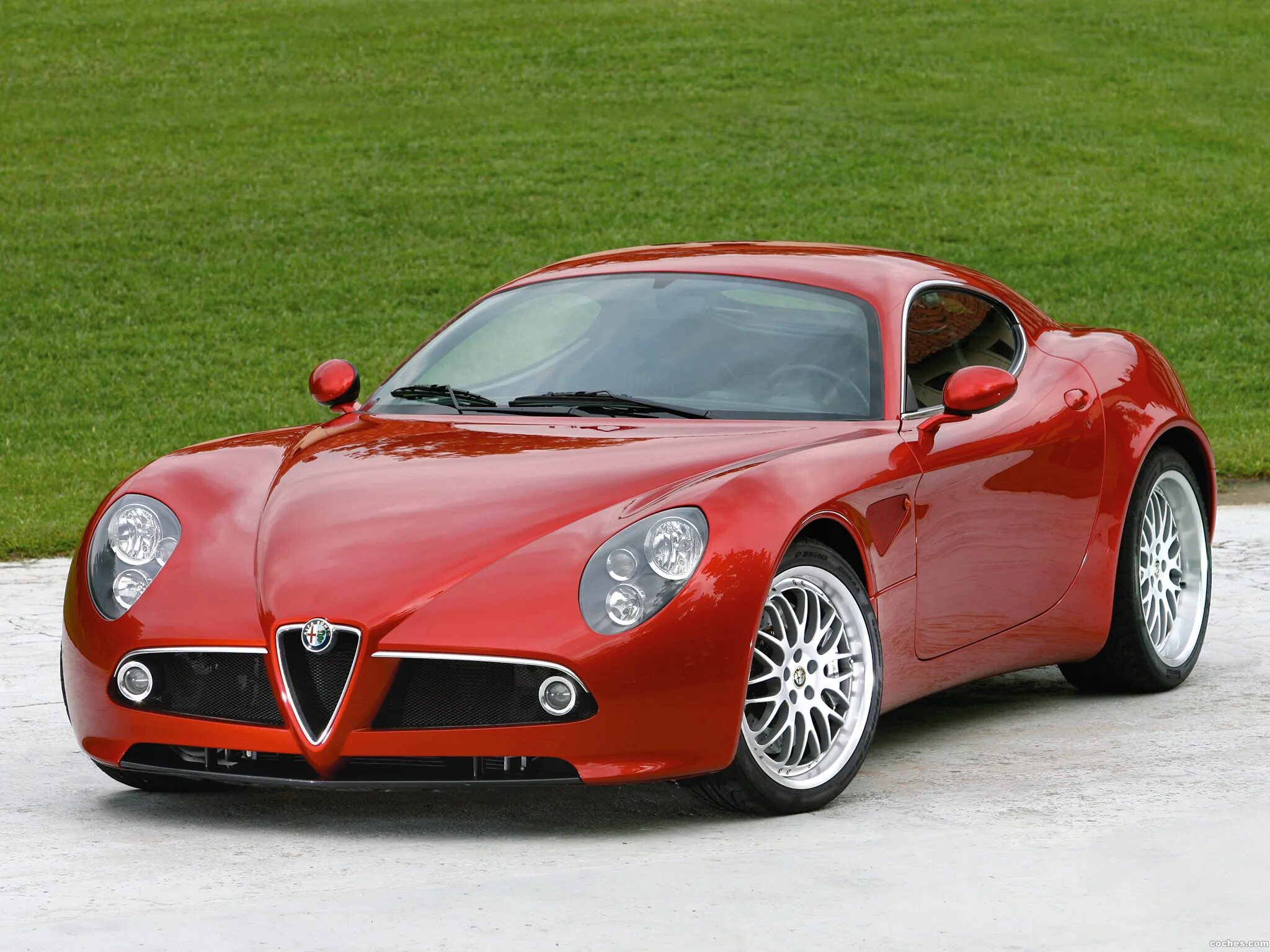 Avto 10. Машина Alfa Romeo 8c Competizione. Alfa Romeo 8c 2022. Alfa Romeo 8c Spider. Alfa Romeo 8c 35.