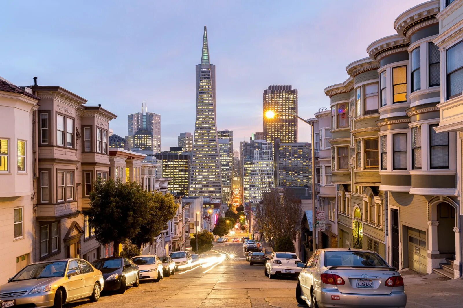 Сан франциско 80х. Сан-франциско (калифорния). Сан франциско 2019. Market street san francisco. Сан франциско 2019.