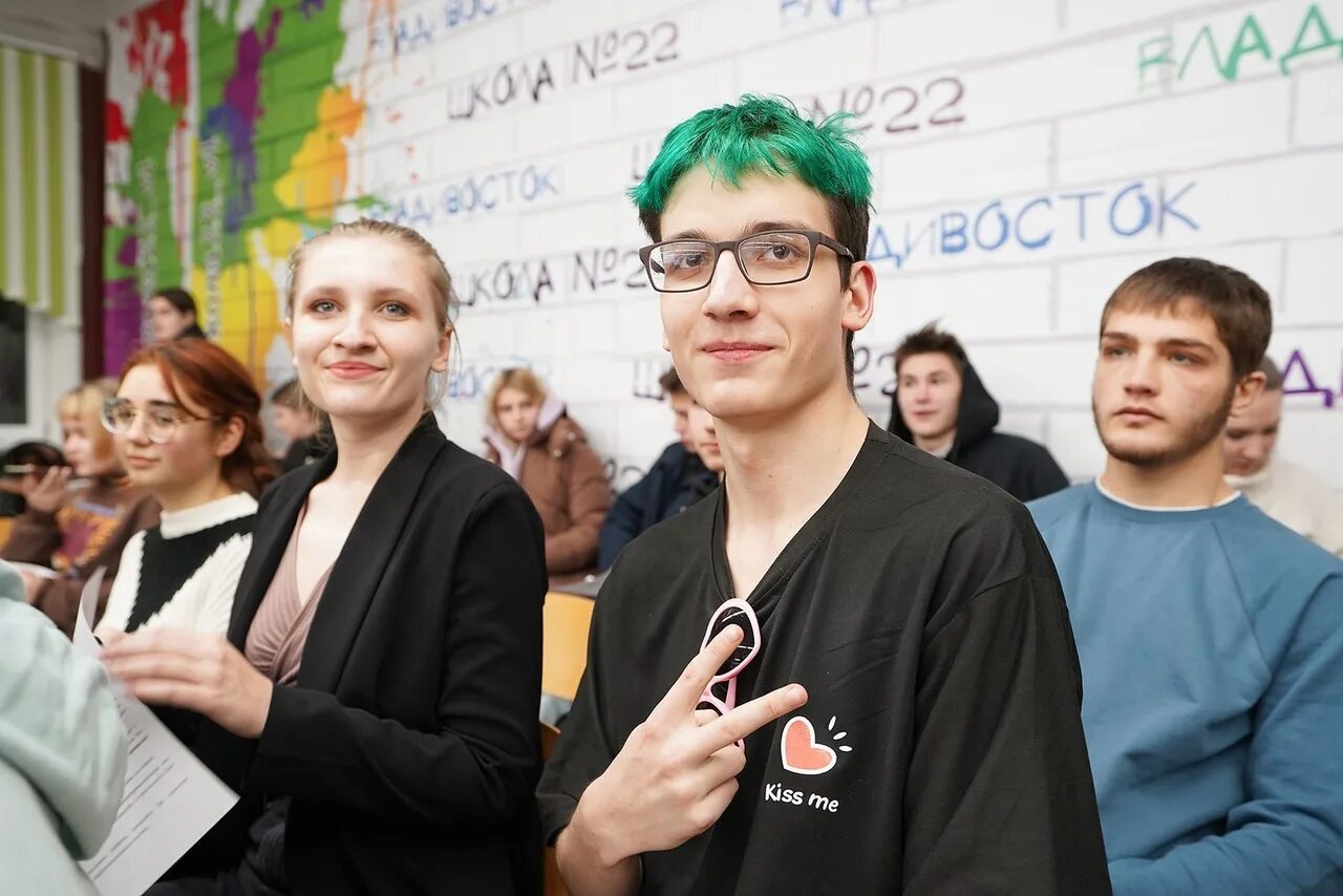 Твой вуз войти. Мглу сокольники. Фк рубин девушки. Твой вуз войти. Вологодский филиал ранхигс.