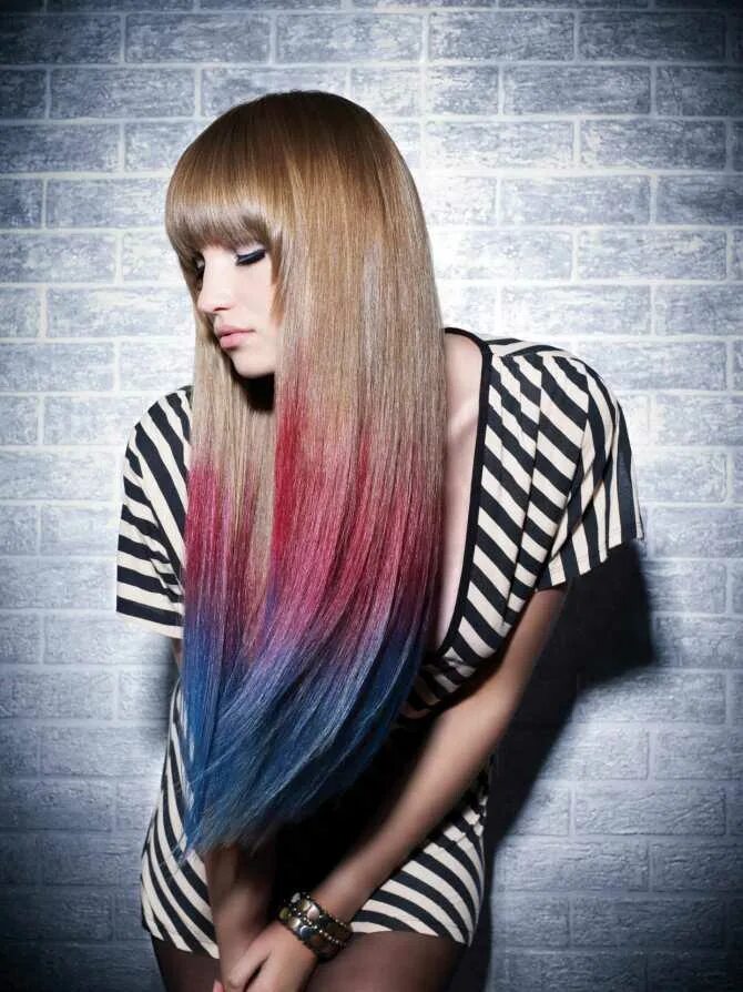 Как выглядит окрашивание волос. Dip dye окрашивание. мелирование деграде. колорирование омбре. креативное окрашивание волос.