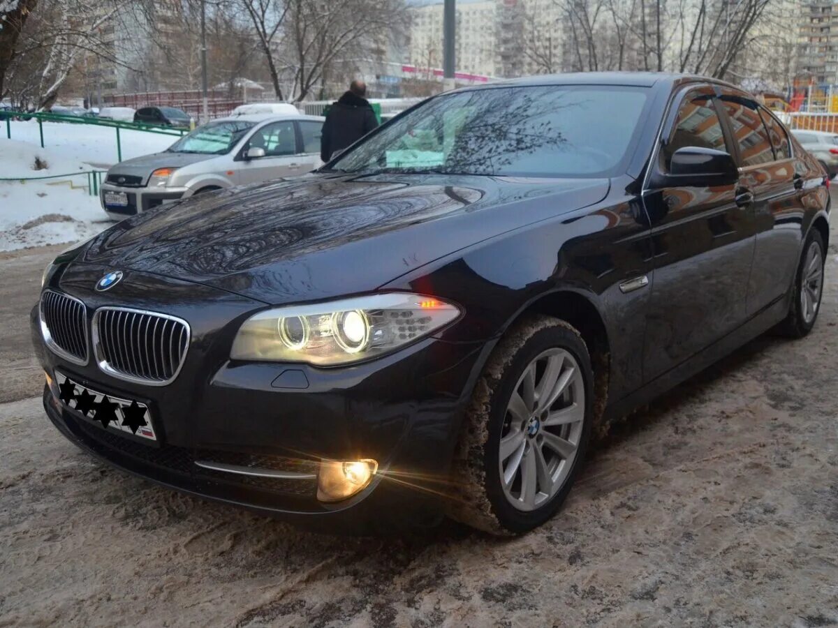 Купить бмв 7 с пробегом. BMW 523i 2011. БМВ 525 2011. BMW 520i 2011. БМВ 525 2011г.