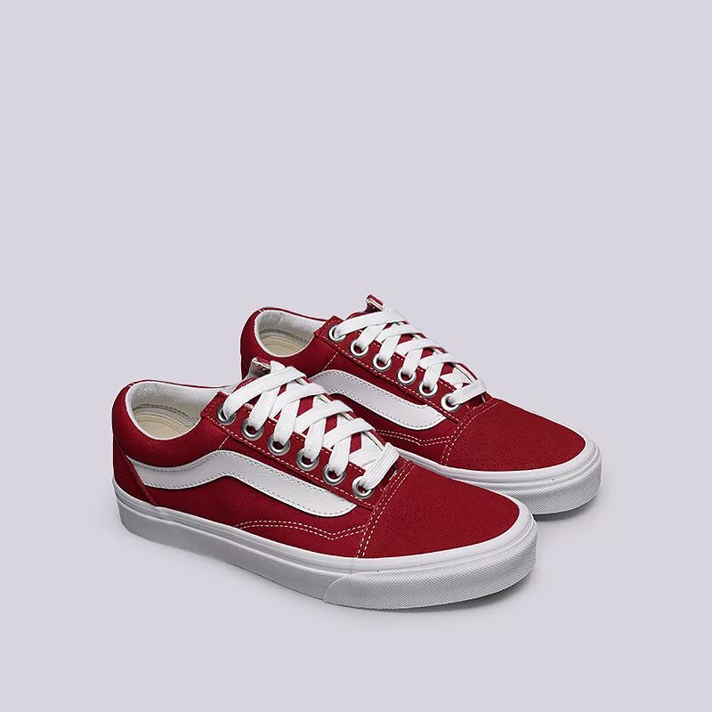 Красные вансы. Кеды Ванс Олд скул красные. Кеды vans old Skool красные. Кеды Ванс красные мужские. Кеды vans old Skool.