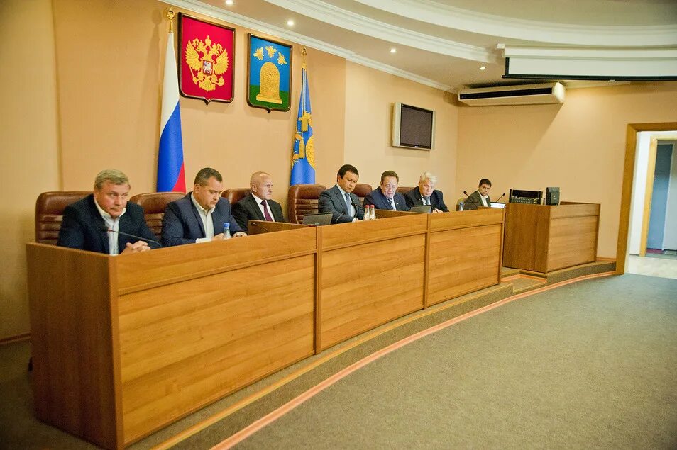 Архив земельного комитета. Псковская городская дума. Архивный комитет санкт-петербурга здание. Городская дума. Архив земельного комитета.