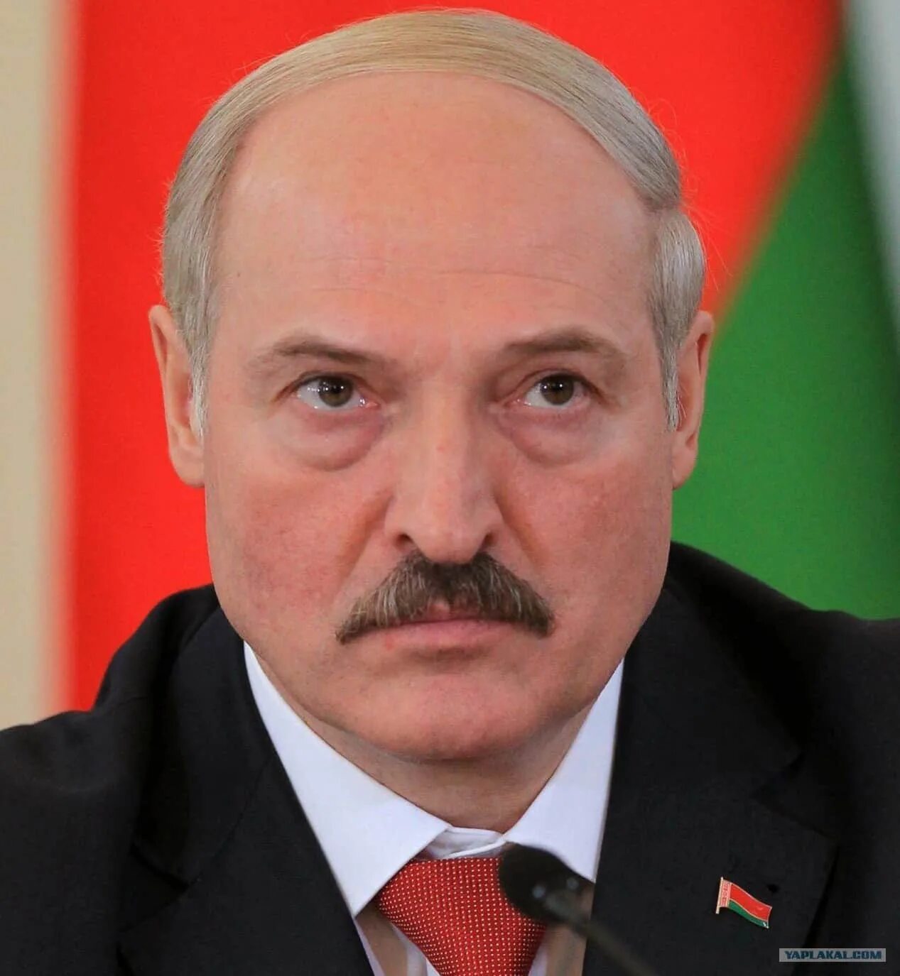 Президент белоруссии александр григорьевич лукашенко. Александр григорьевич лук. Александр лукашенко. Полное имя лукашенко. Полное имя лукашенко.