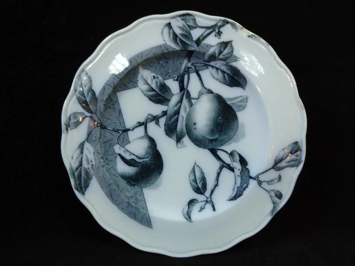 набор тарелок для правильного питания. керамические овощи и фрукты. фруктовница фарфоровая lefard лебедь 38х20х24. набор тарелок линдер декор 2703. фарфоровые фрукты и овощи.