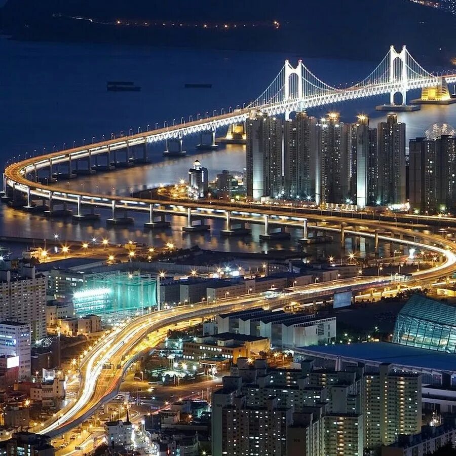 Южная корея эстетика пусан. Busan пляж хэундэ. Южная корея пляж «haeundae beach». Haeundae udong hyundai i'park. Пляж хэундэ.