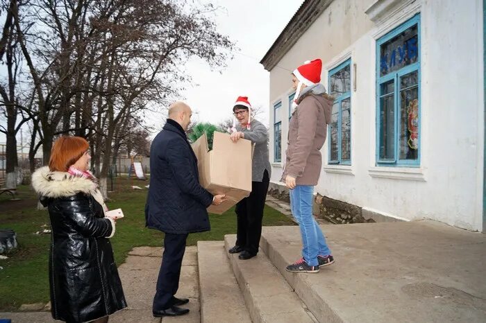 Магазин дорожный в селе первомайское. Пасека. Пчельники рамонский. Погода в пчельников. Погода в пчельников.