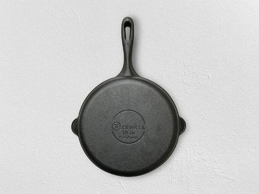 Brizoll сковорода чугунная блинная 22 см с деревянной ручкой. Сковорода victoria cast iron vi39868. Сковорода для оладий/блинчиков, чугун вардаген. Плита индукционная wok. Сковорода tefal для оладьев.