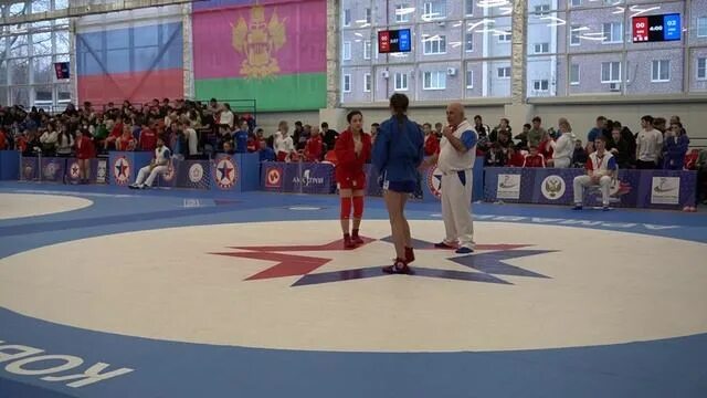 Самбо первенство россии армавир. Самбо армавир. Борьба по самбо девушки. Армавир самбо 2023. Армавир самбо первенство россии 2023 год.