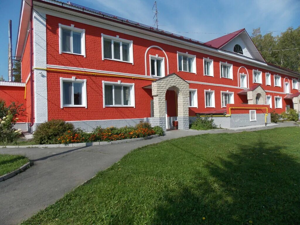 Гостиница родина красноуфимск. Гостиница родина красноуфимск. Красноуфимск свердловская область гостиница. Красноуфимск свердловская область гостиница. Гостиница на волжской красноуфимск.