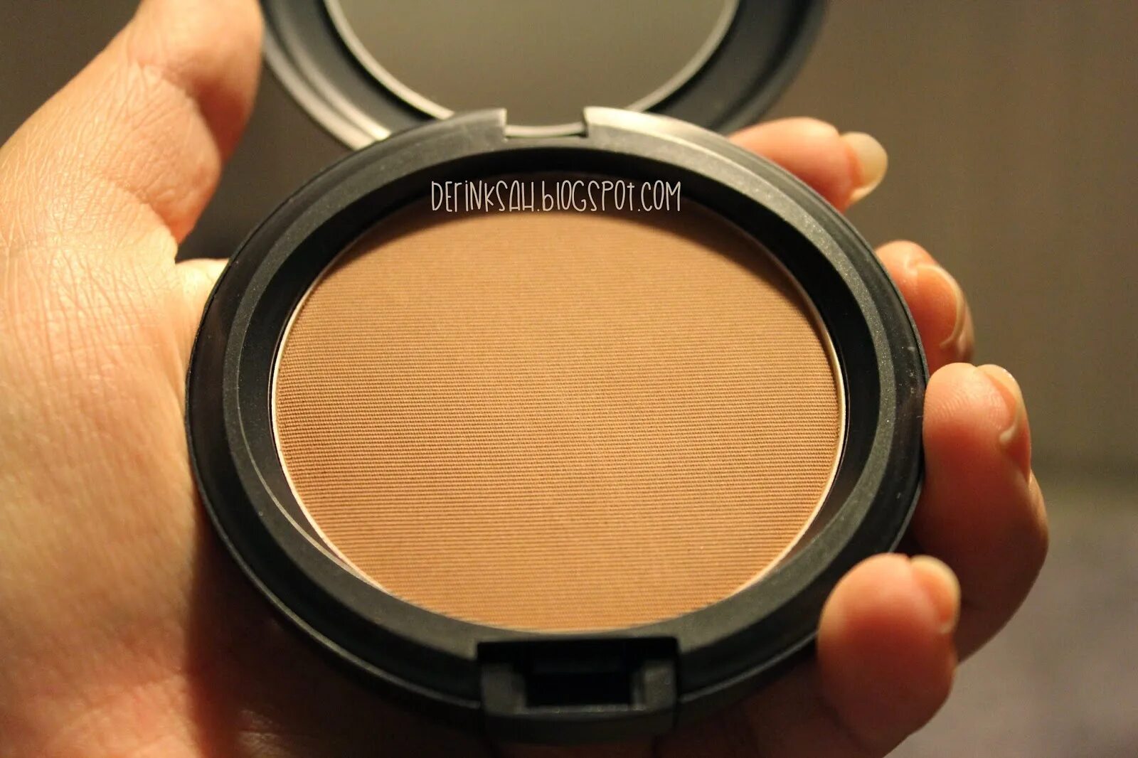 My flash matte. My clarins пудра. Apieu true_melting_lipstick_[rd04]. My clarins пудра бамбуковая. Fennel пудра бронзирующая.