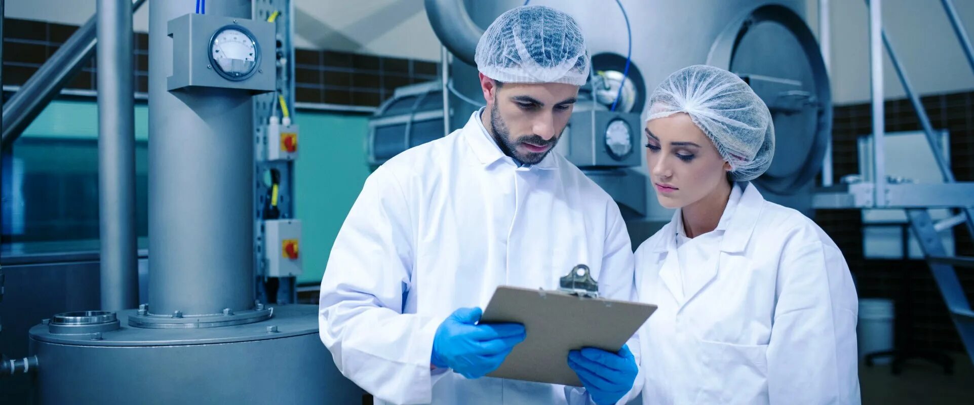 Специалист по контролю пищевой продукции. Quality control and food safety. Контролер отк. Контролер пищевой продукции. Специалист по контролю пищевой продукции.