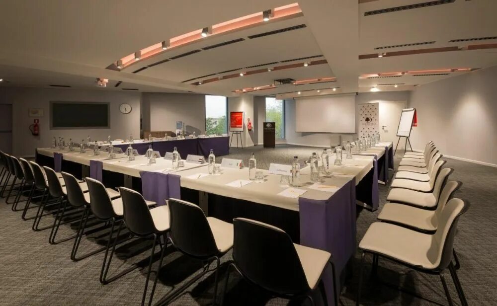Doubletree yerevan. Doubletree yerevan