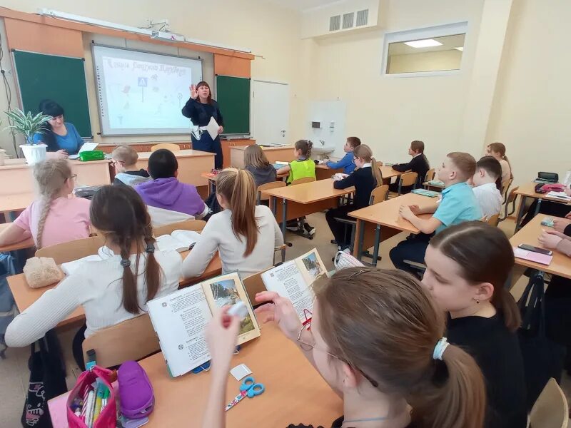 Октябрьская сош 2 мошковский. Ташаринская школа. Плеслов нгуэу. Октябрьская сош 2 мошковский. Октябрьская сош 2 мошковский.