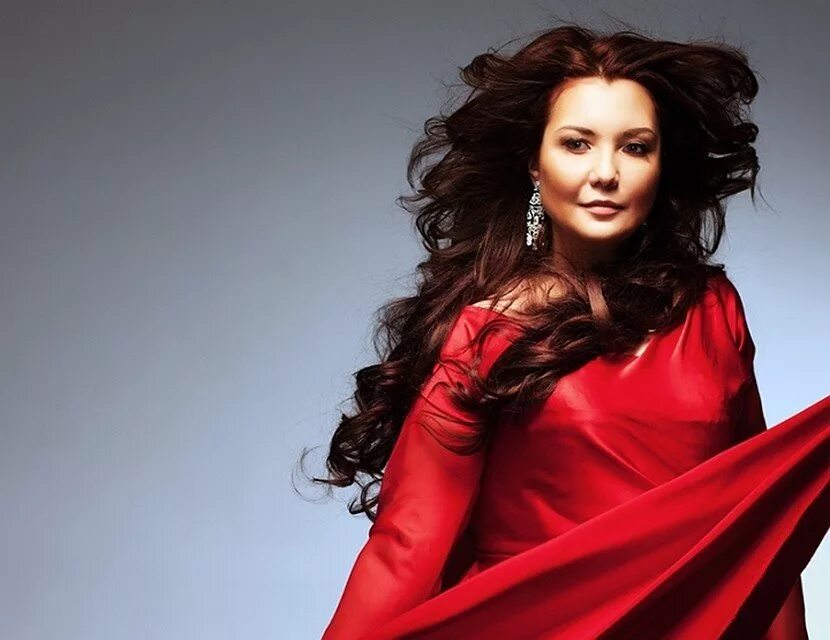 Taylor swift 2014. Ани лорак. Эшли тисдейл дисней. Нюша певица. Все певицы.