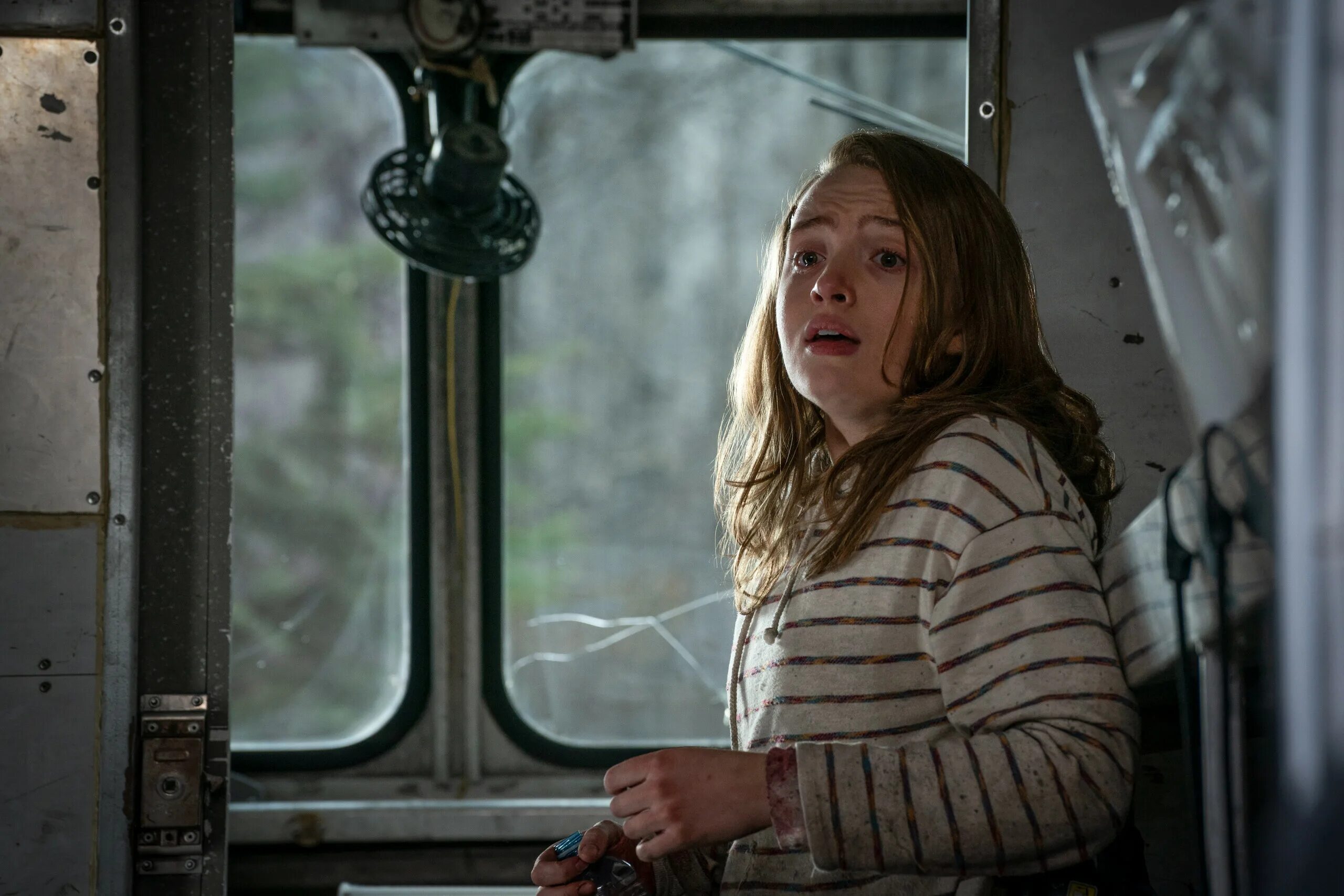 Темнота фильм 2016. Анастасия уколова ужастики. Ужастик дом призраков 2017 фильм. Взаперти / run (2020). Покажи бесплатные триллеры.