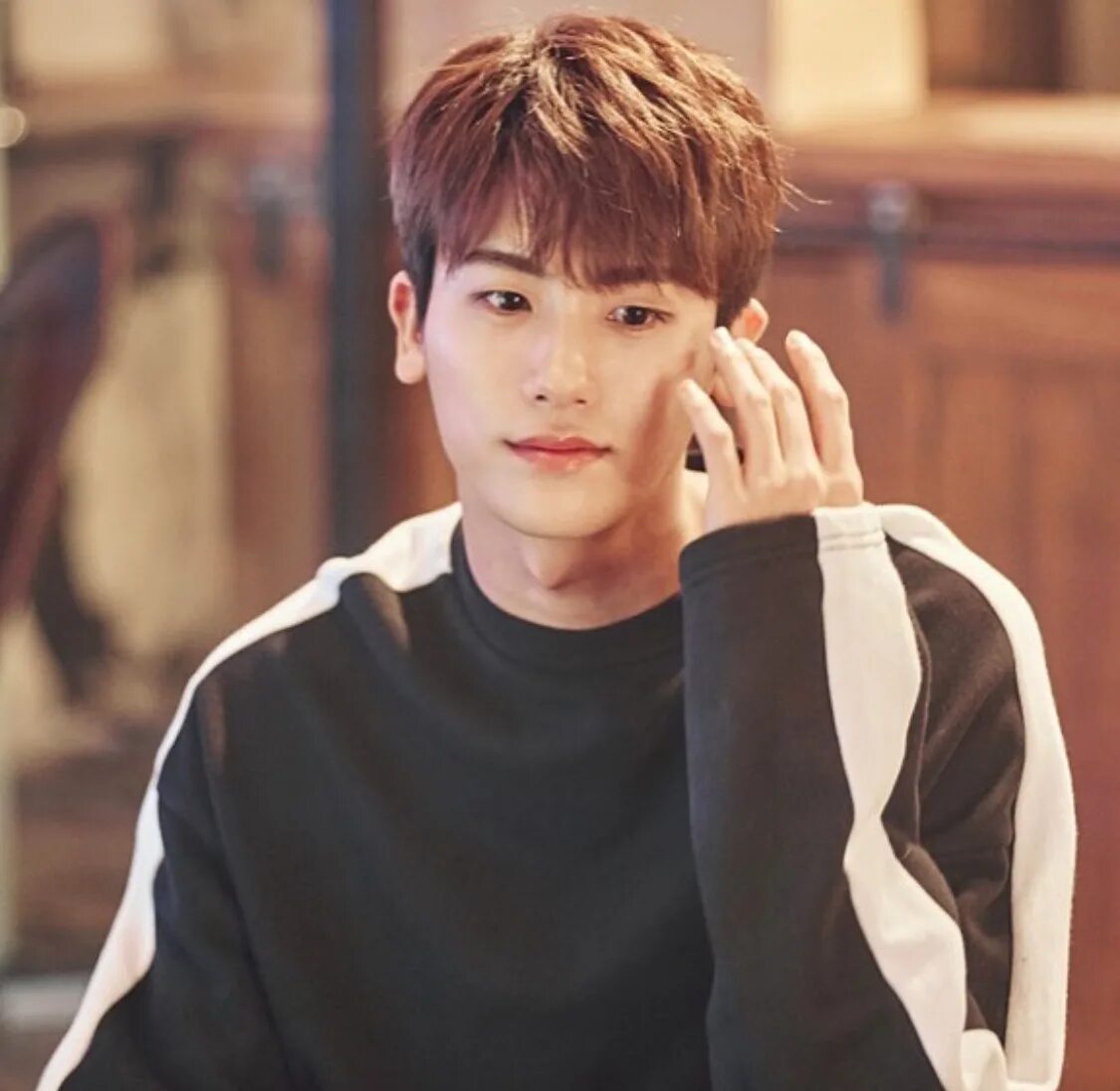 Пак хён-шик силачка до бон сун. Пак хён сик силачка до бон. Силачка до бон сун. Пак хён-шик силачка до бон сун. Ан мин хек и гук ду.