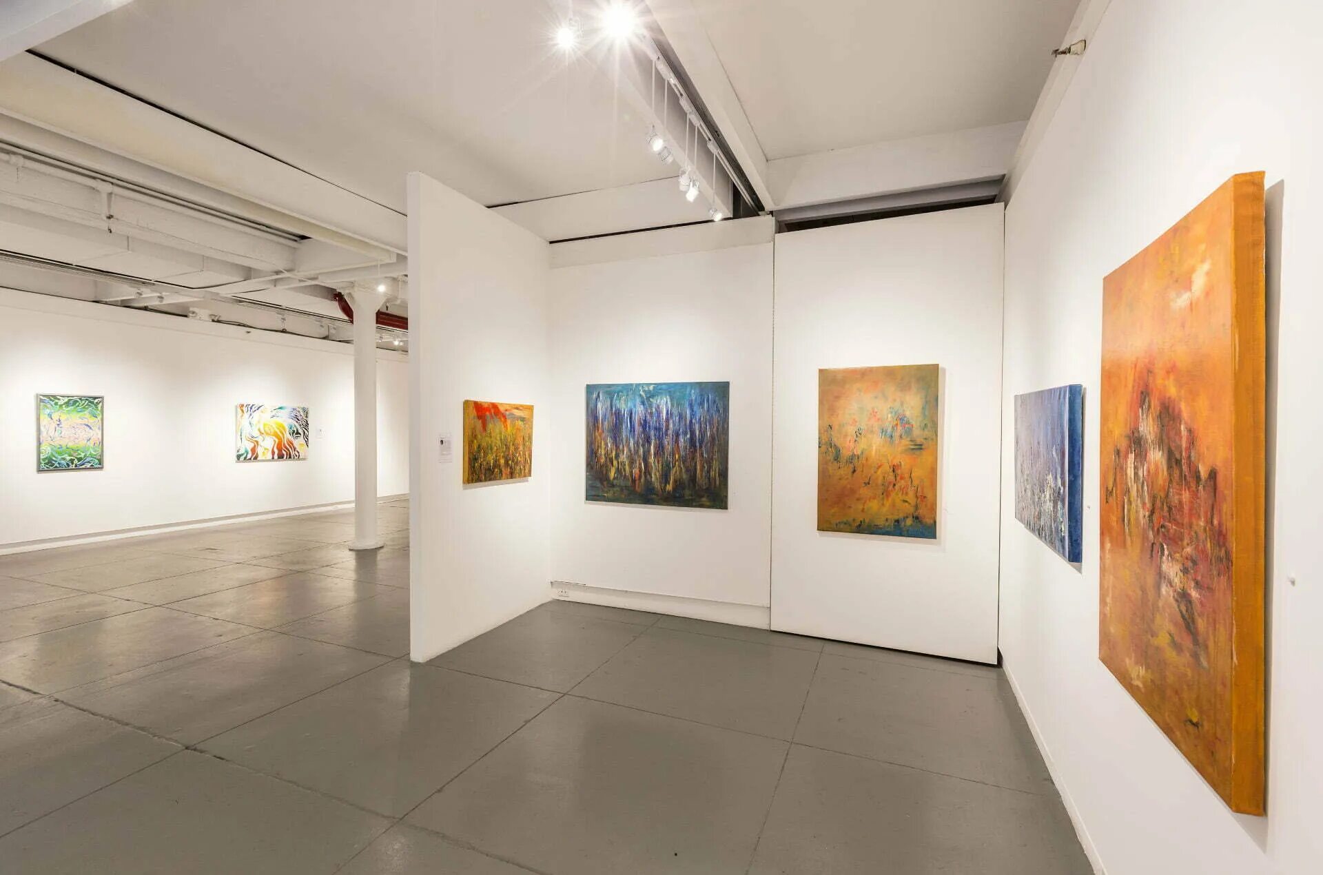 P gallery