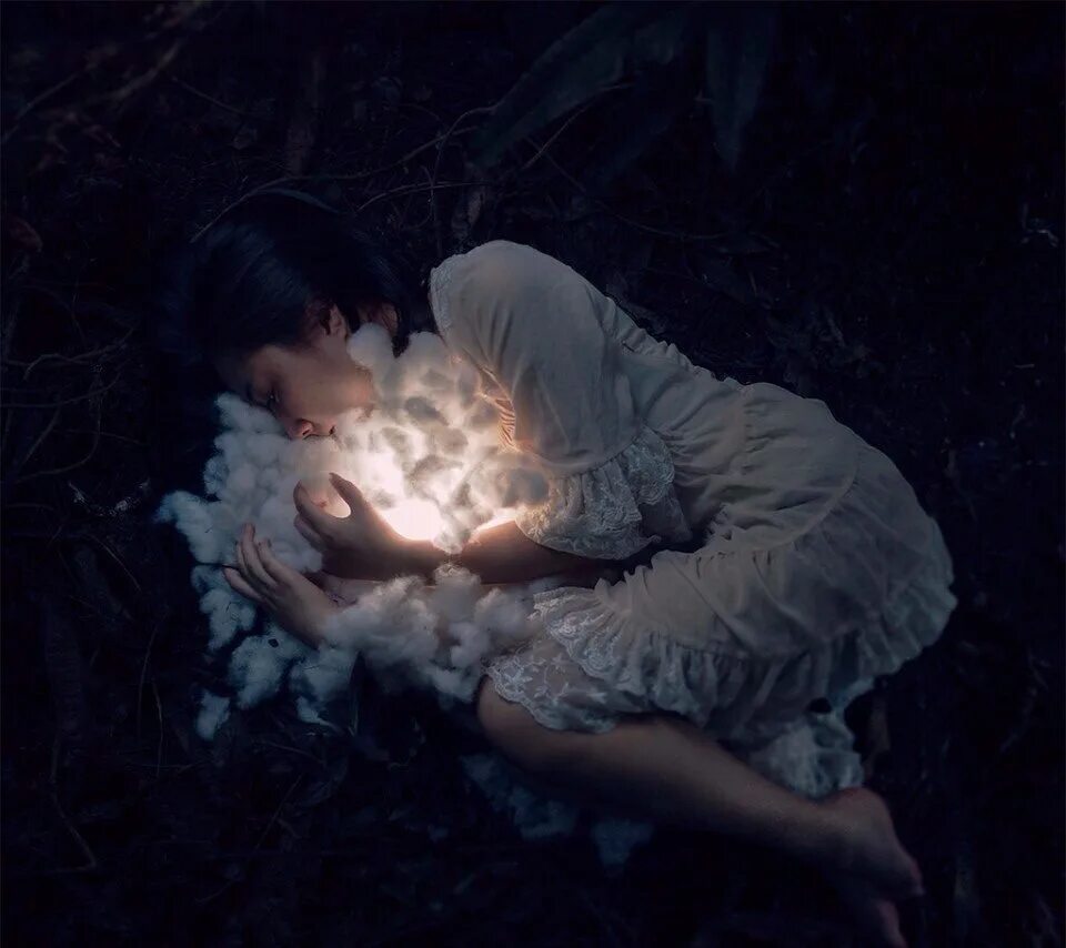 Вспомнить сон. Часы жизни. Сон вспоминать прошлое. Воспоминания о прошлой любви. Сюрреализм фэнтези.