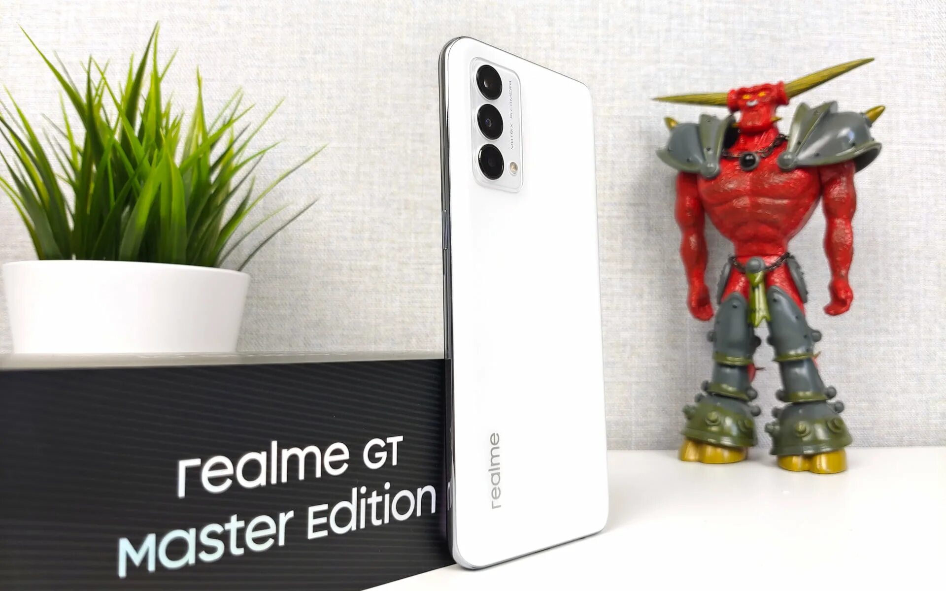 Мастер эдишн купить. Realme gt Master Explorer Edition. Realme gt Master Edition белый. Realme gt Master Edition 12/256. Realme gt Master Exploration Edition.