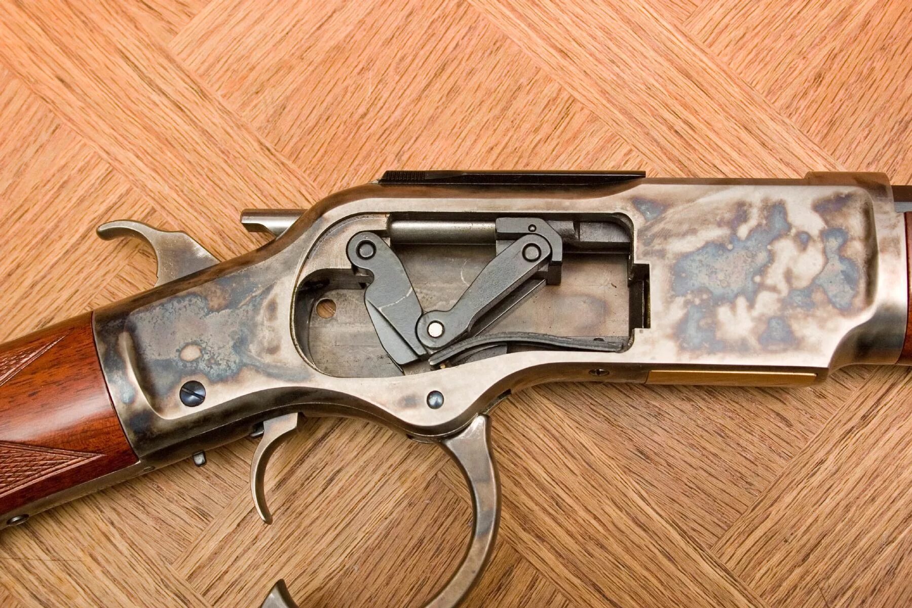 винчестер винтовка 1873. карабин системы винчестера 1873. 50ae winchester. 62 с рычажным затвором). винчестер ружье 1873.