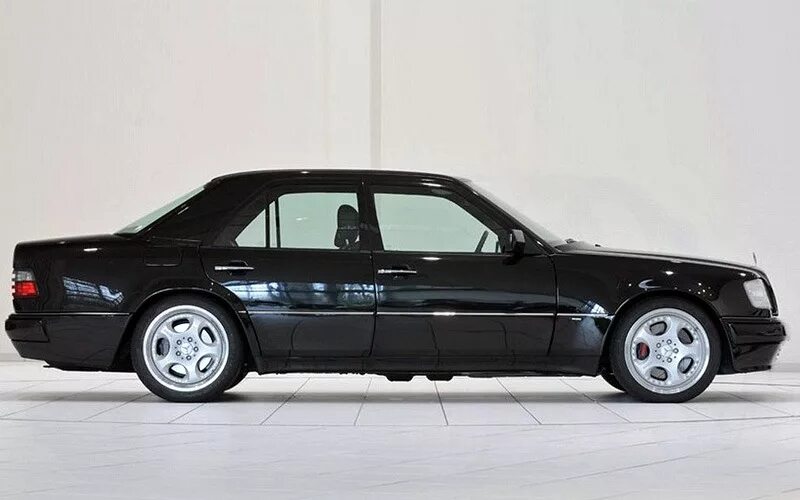 3. Mercedes benz w124 brabus. Mercedes benz 124 1992. Мерседес 124 brabus. Мерседес 124 брабус.