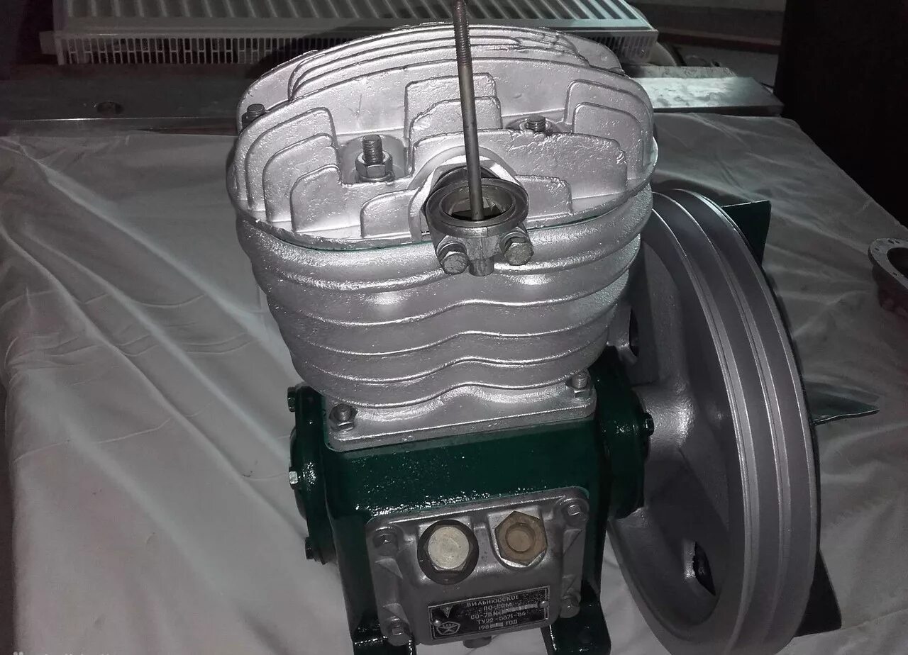 Компрессор воздушный 380в со-7б. Компрессор со-7б (со-243). Компрессор со 7 б. Компрессор двухпоршневой советский со-7б. Компрессорная головка со243.