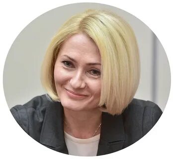 Сколько лет министру