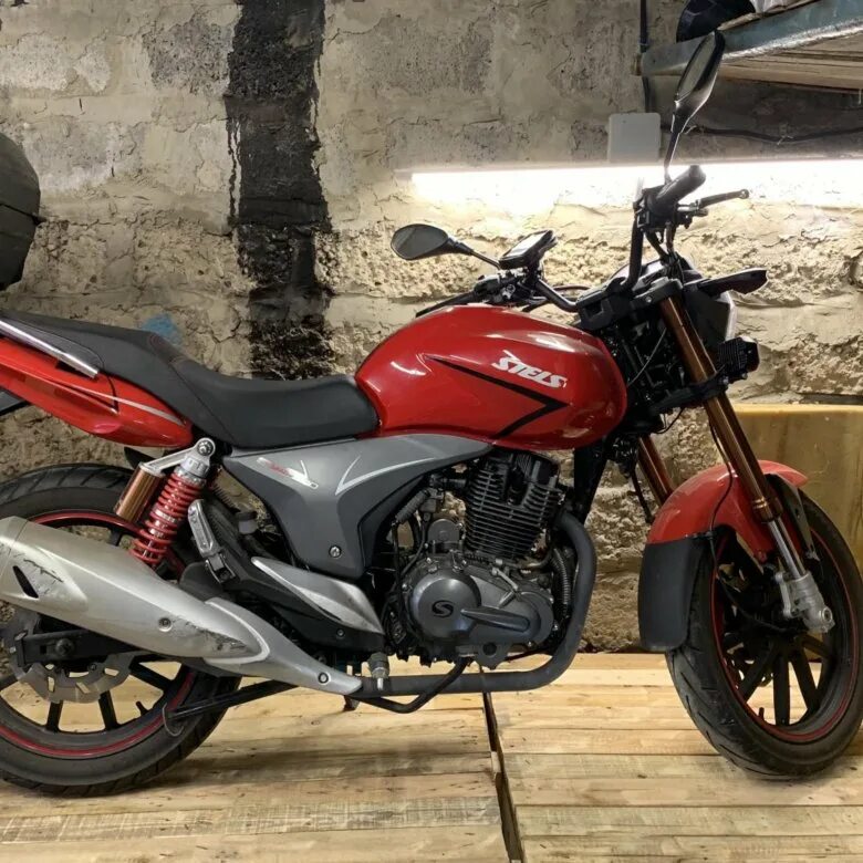 Stels flame. Стелс флейм 200 с круглой фарой. Stels flame 200 2013. Мотоцикл стелс флейм 200 кубов. Stels flame 200 2014.