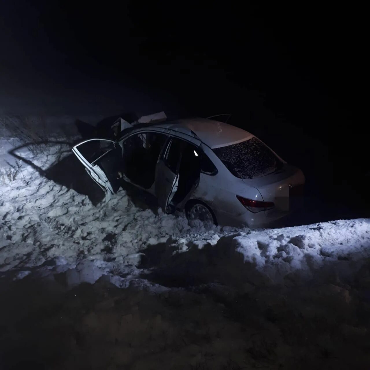Авария в чистополе ночью. Дтп чистополь сегодня 04,06,23. Дтп чистополь сегодня. Дтп чистополь сегодня. Авария аксубаево чистополь.