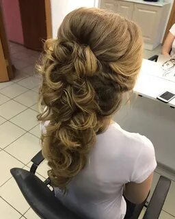 Прическа на юбилей на длинные волосы