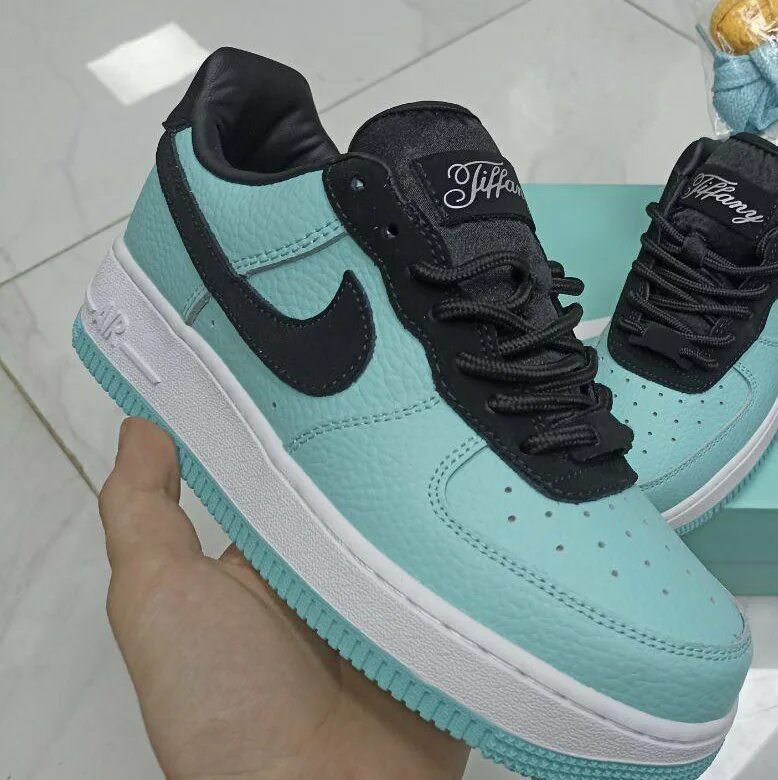 Nike forse Stifany. Nike Force Tiffany. Кроссы Форс Тиффани. Найк форс тиффани