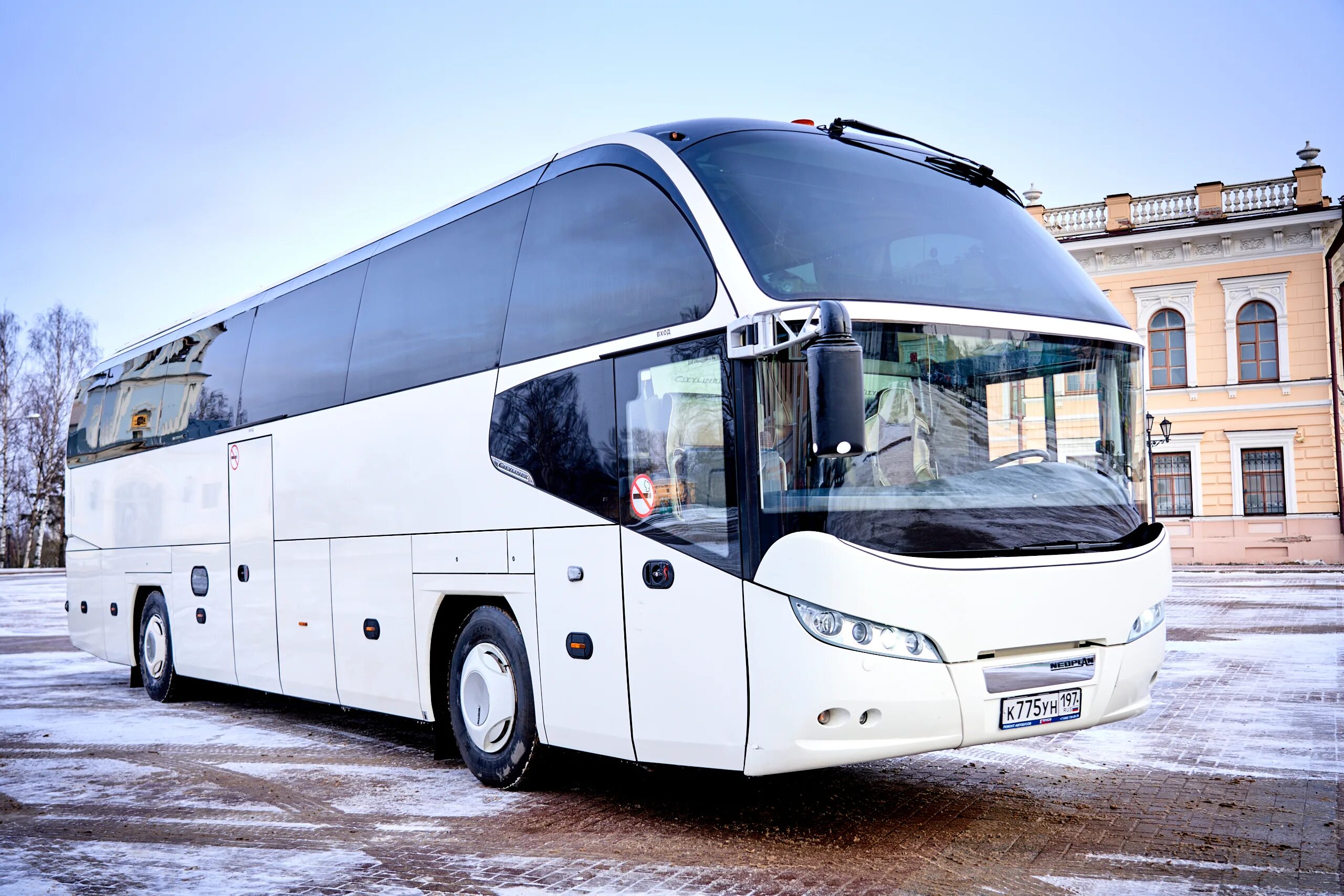 Автобусные туры из тюмени. Неоплан p14 Cityliner. Автобус Neoplan Cityliner. Неоплан p14 Cityliner 2022. Neoplan Touring coach 2020.