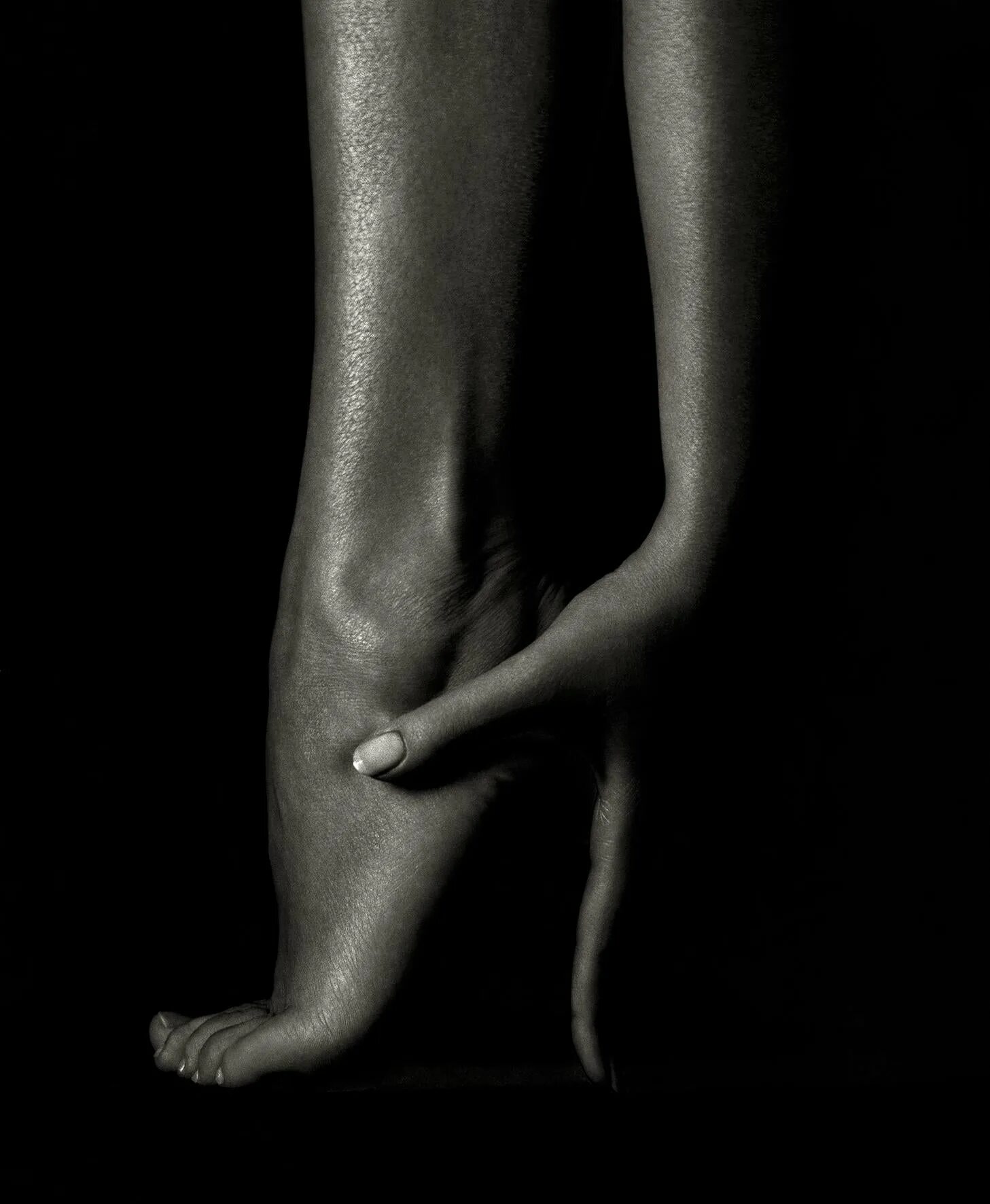 Buga изгибы тела. Andreas Bitesnich. Andreas Bitesnich фотограф. Красивый изгиб тела. Красивые изгибы женского тела.