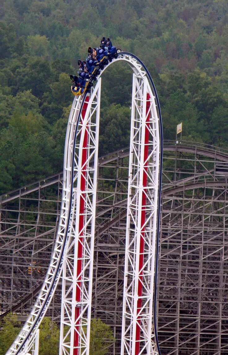 Парк развлечений cedar point amusement park. X2 (парк six flags), лос-анджелес, сша. Парк аттракционов fuji q highland. Аттракцион top thrill dragster. Takabisha (парк fuji-q highland), фудзиёсида, япония.