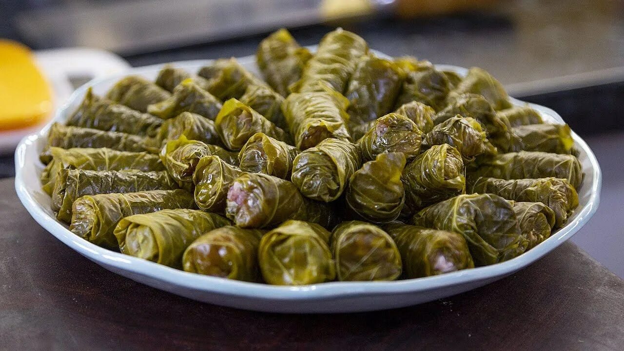 Тортодел торт сникерс. Особа рецепт. Красный перец яйца. Сдоба особая творожный брауни. Особа рецепт.