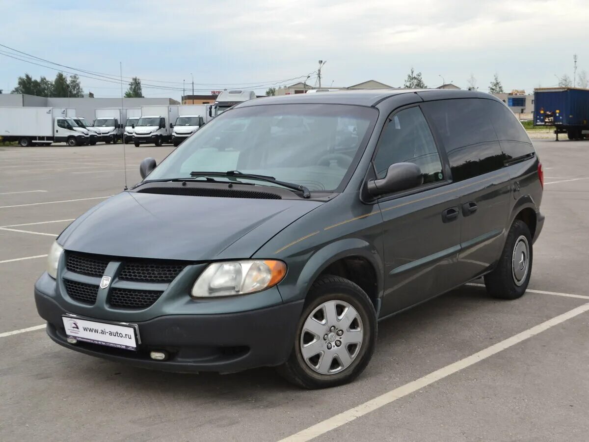 Автомобили додж караван. Dodge Caravan 2003. Dodge Caravan 2003 года. Минивэн dodge Caravan. Dodge Caravan 7.