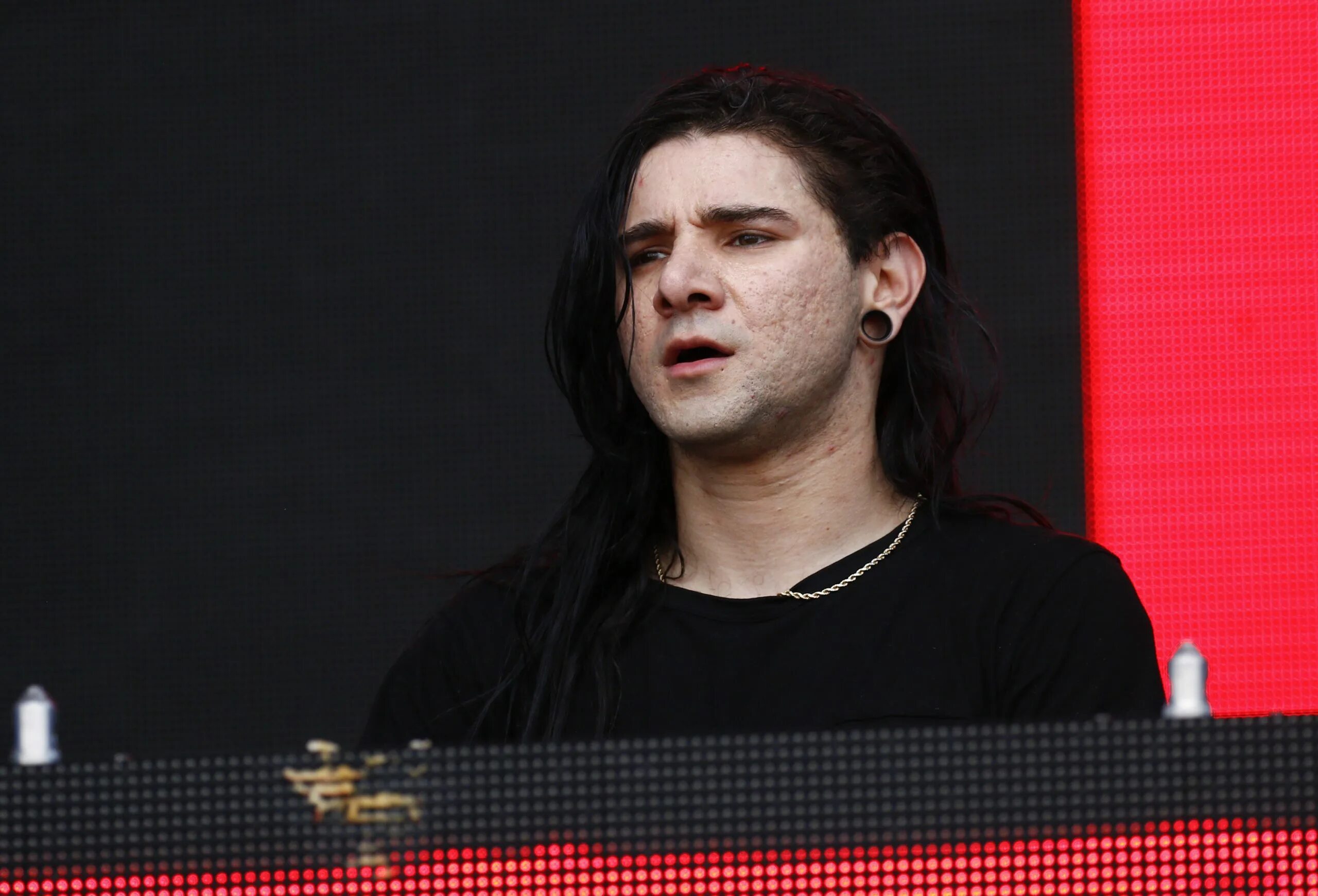 Скриллекс 2022. Skrillex сейчас. Skrillex сейчас 2022. Skrillex сейчас 2020. Скриллекс песни