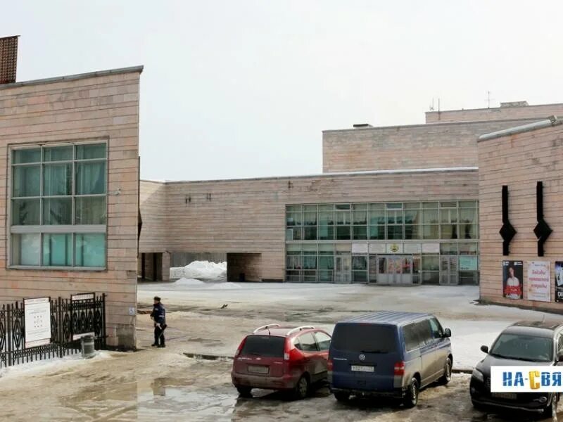 Театр дк тракторостроителей чебоксары. Дк тракторостроителей чебоксары зал. Дк тракторостроителей (эгерский бульвар, 36). Дк тракторостроителей. Театр дк тракторостроителей чебоксары.