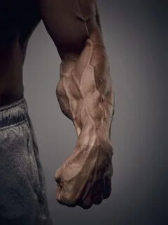 Сильная рука мужчины