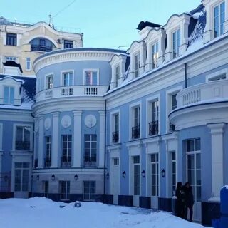 Кривоарбатский переулок